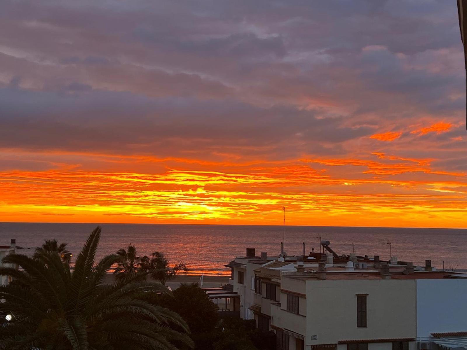Apartamento Mediterraneo Tranquilo Y Familiar Appartement Valencia Buitenkant foto